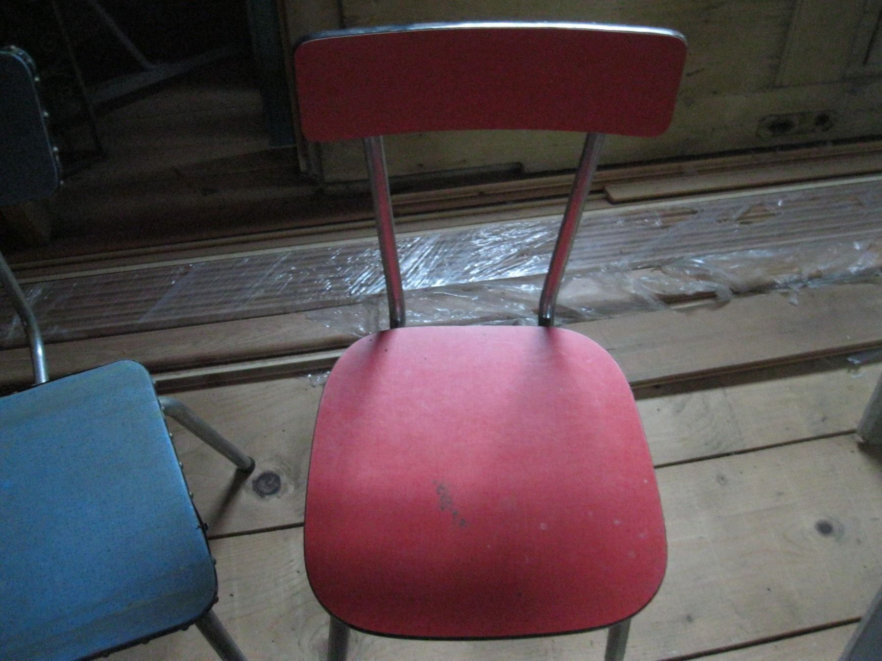 Chaises: 3 vintage möbel, antike Küchenstühle – D'occasion à Schleinikon par Laegern99 3