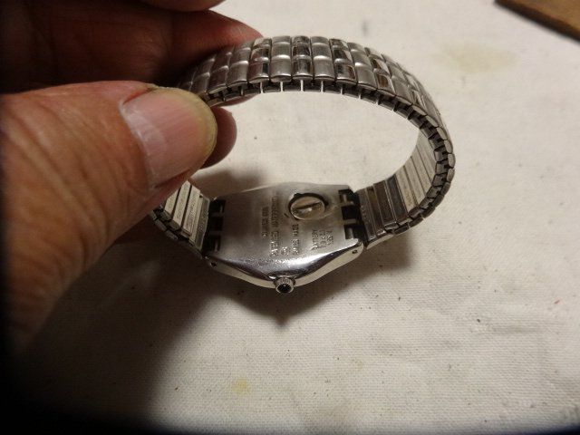 Swatch Montres: S-WATCH HERREN UHR,QUARTZ.SWISS MADE.LÄÜFT – D'occasion à zürich par ahmad01 6