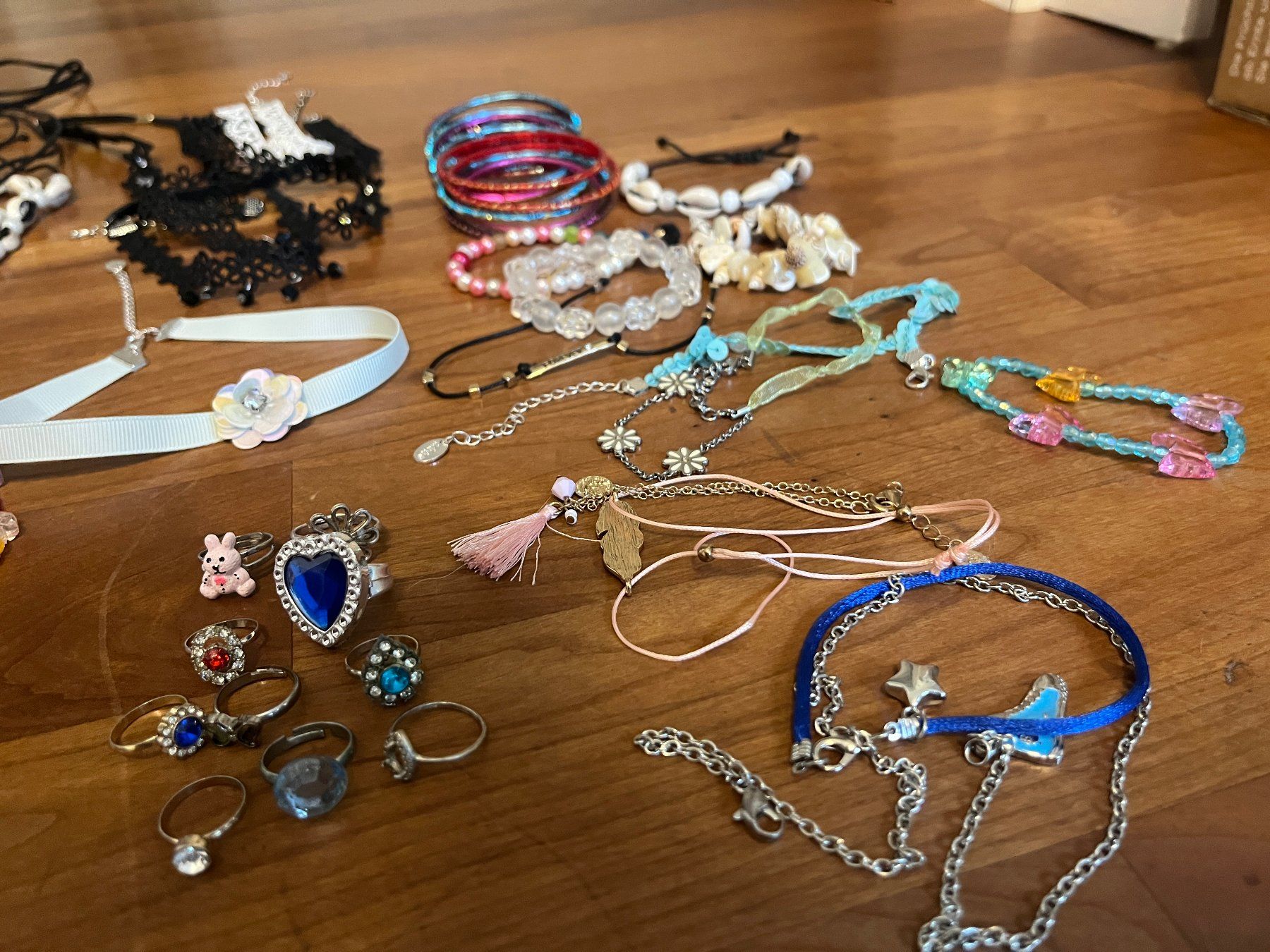 Sonstiger Schmuck: grosses Set Schmuck Mädchen mit diversen Ketten & Ringen – Gebraucht aus Muri b. Bern von Buppalina 1