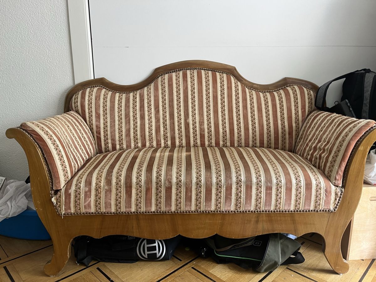Divani: antikes Sofa – Usato da Biel/Bienne venduto da timohaenzi