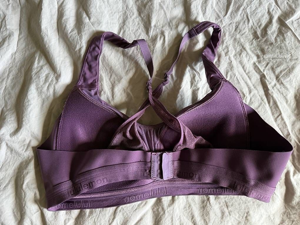 Top: Sport BH Lululemon – Usato da Bülach venduto da angelique080882 1