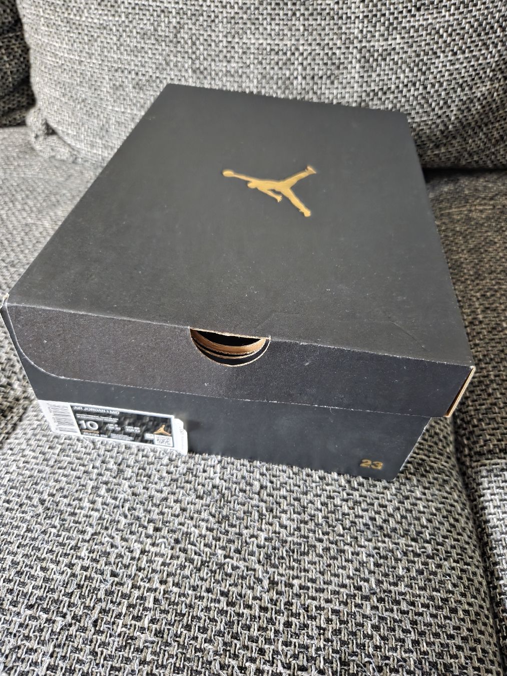 Jordan Scarpe da uomo: Air Jordan 1 Mid "Igloo" EUR 44 – Nuovo (secondo la descrizione) da Steffisburg venduto da mbedb12 5