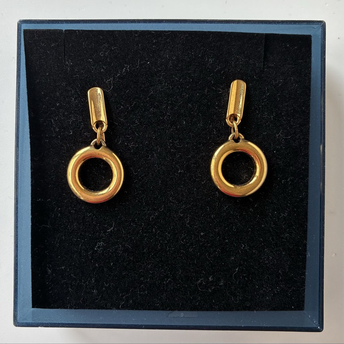Ohrringe & -stecker: Clip on dangling earrings - Geometric – Gebraucht aus Lucens von metaD