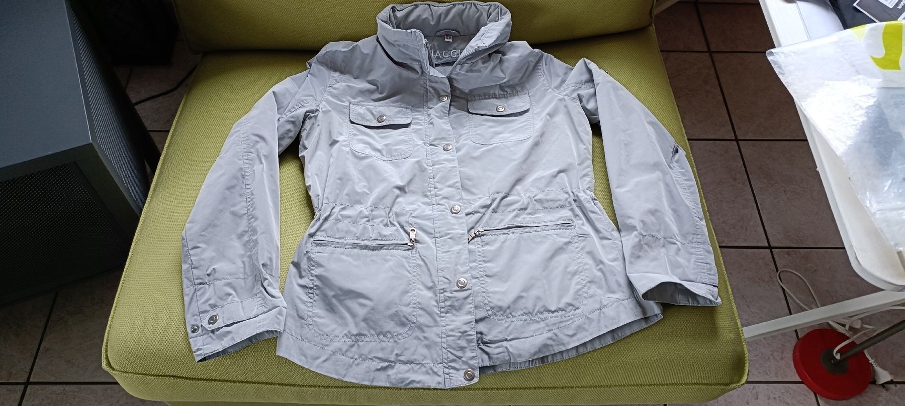Jacken: Biaggini Damen Regenjacke Gr. 38 – Gebraucht aus Porza von tbch 6