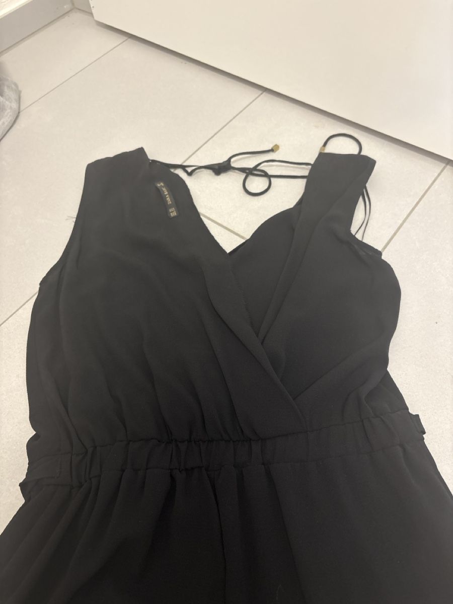 Zara Tute: Kurzer Jumpsuit/ Overall – Usato da Zürich venduto da car_m8tg 1