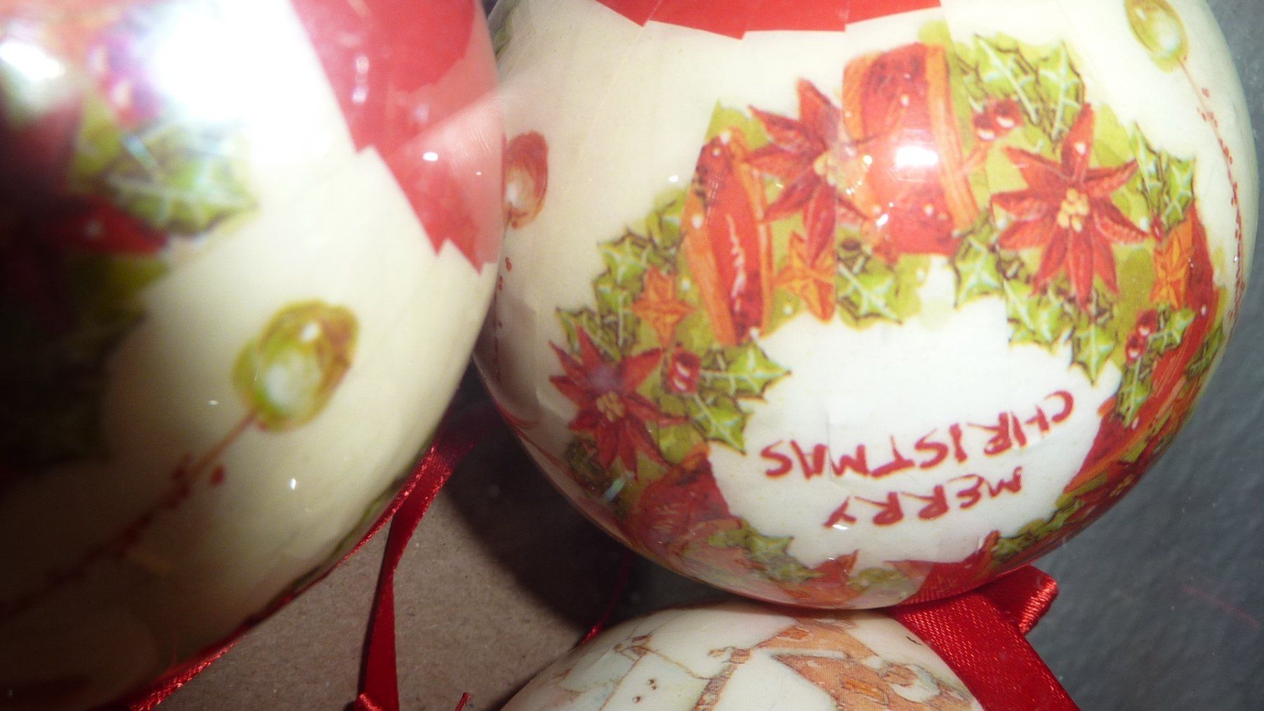 Migros Tutte le decorazioni: neue plastick kugel – Nuovo (secondo la descrizione) da Füllinsdorf venduto da pmarkus 2