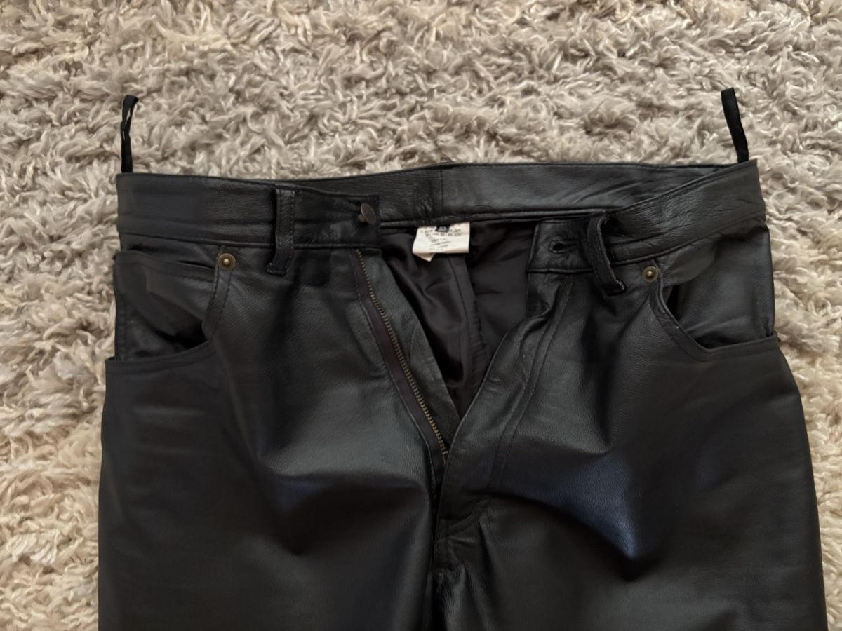 Pantaloni: Lederhosen schwarz Grösse 50 – Usato da Bellach venduto da Legdance 6
