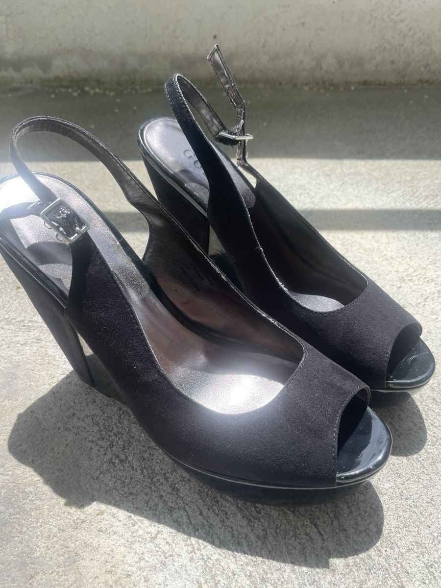 Scarpe da donna: Guess Absatzschuhe – Usato da Zürich venduto da nie_6ls5 1