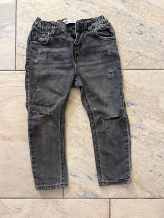 Zara Kids Jeans, Gr. 104, Grau, Cooler Look, Top Zustand!
