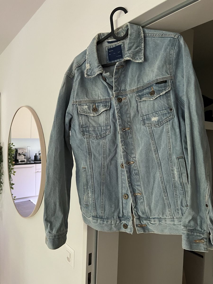 Zara Giacche: Jeans jacke – Usato da Binningen venduto da Giusi.