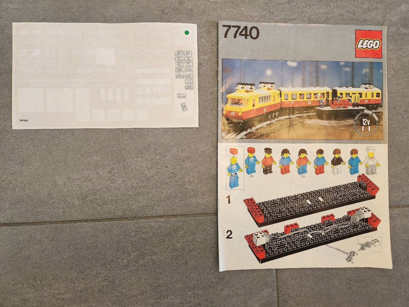 Lego Kit di costruzioni: Train LEGO 7740 12V complet - avec rails et transformateur – Usato da Neyruz FR venduto da Hhenrik 9