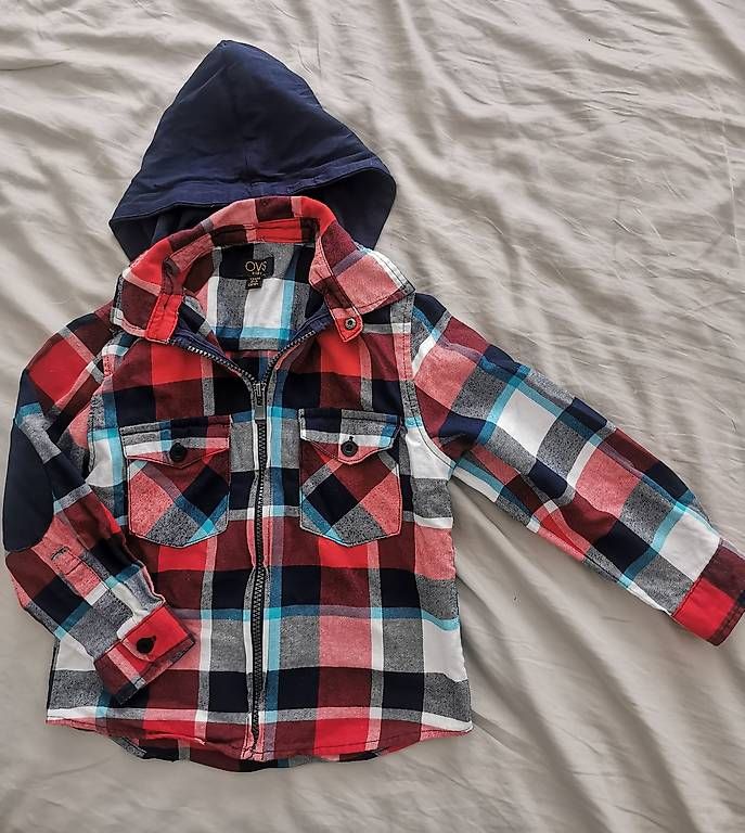 Camicie, T-shirt & Polo: Hemd, OVS, 100% Baumwolle, Gr. 104 – Usato da Dietikon venduto da Sandra_Luka