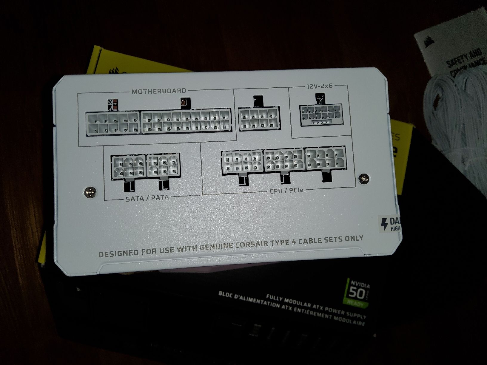 Corsair Componenti elettronici: Alimentation PC Corsair Rm1000e 80 plus gold – Nuovo (secondo la descrizione) da Rennaz venduto da Baaron84 6