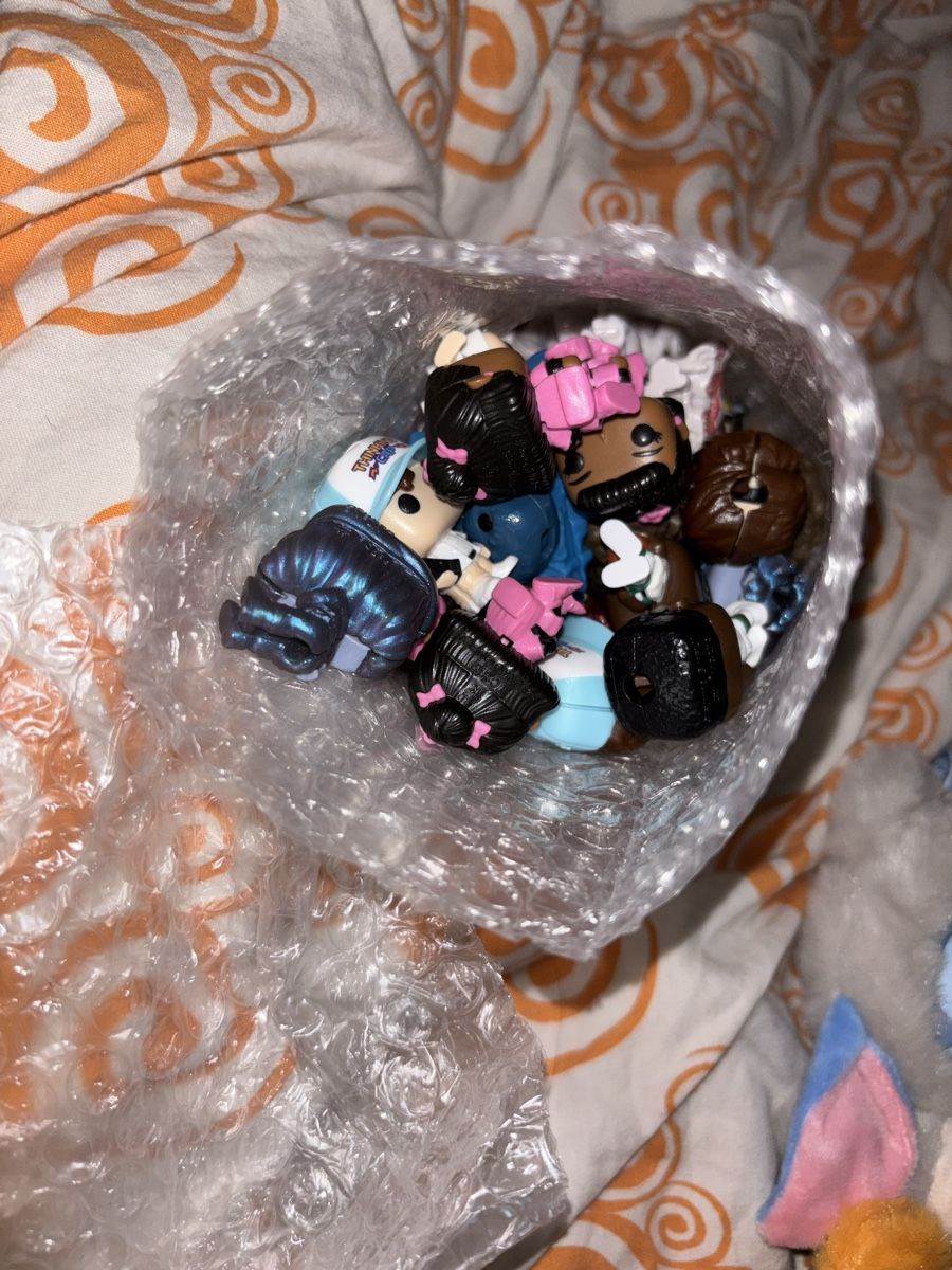 Figuren: Kinder joy stranger thing figuren 30+ – Neu (gemäss Beschreibung) aus Zürich von ban_wfc2