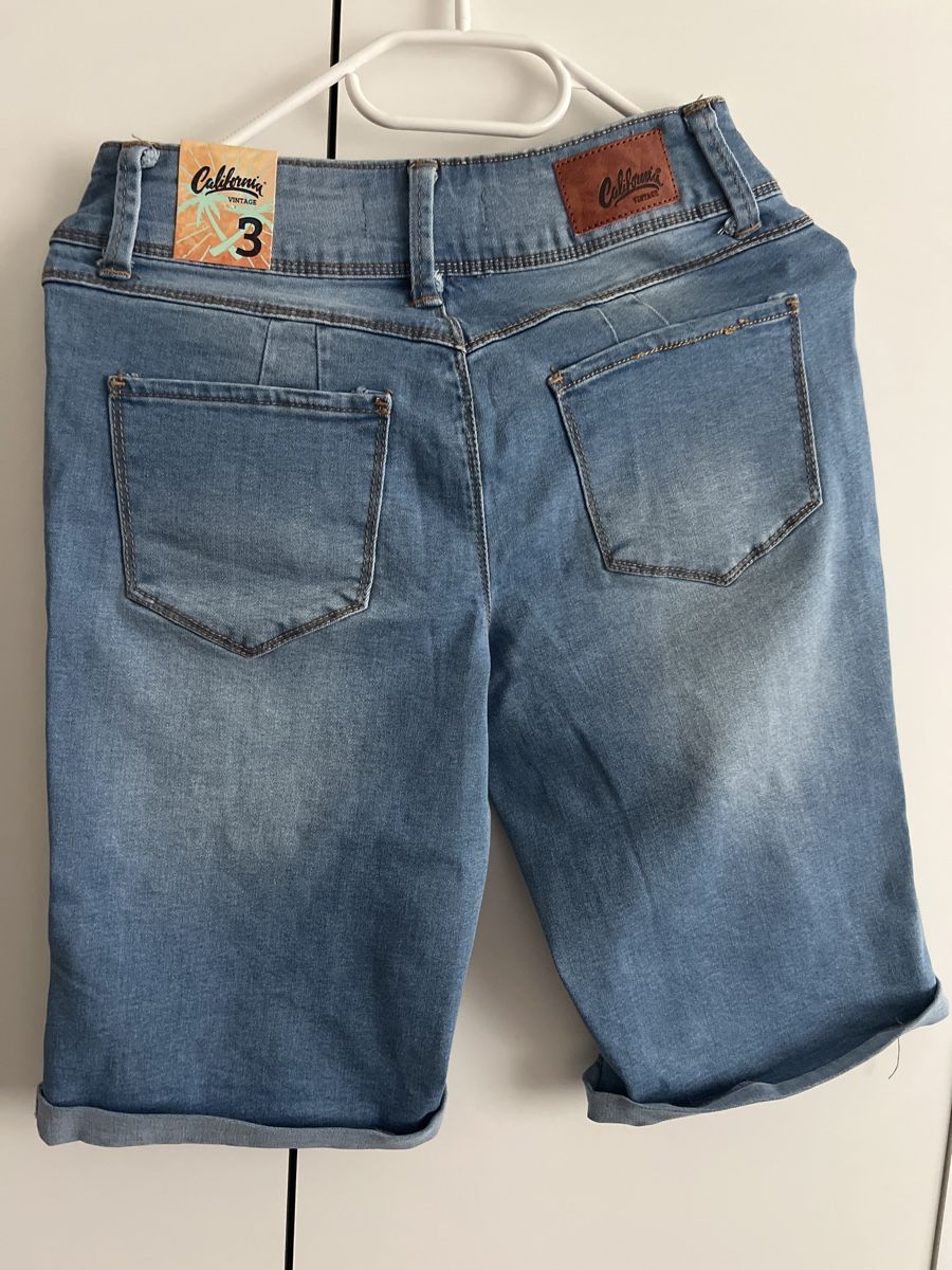 Jeans: Short en jean bleu clair troué taille 34/36 – Nuovo (secondo la descrizione) da Renens VD venduto da sar_bwz5 3