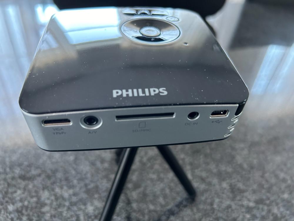 Mini vidéoprojecteur : test du PicoPix PPX 2480 de Philips