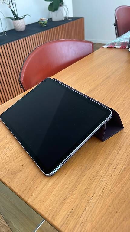 Apple Tablet PC: iPad Air 11' - Magic Keyboard - Smart Folio - Apple Pencil – Usato da Jouxtens-Mézery venduto da fra_7dvy 2