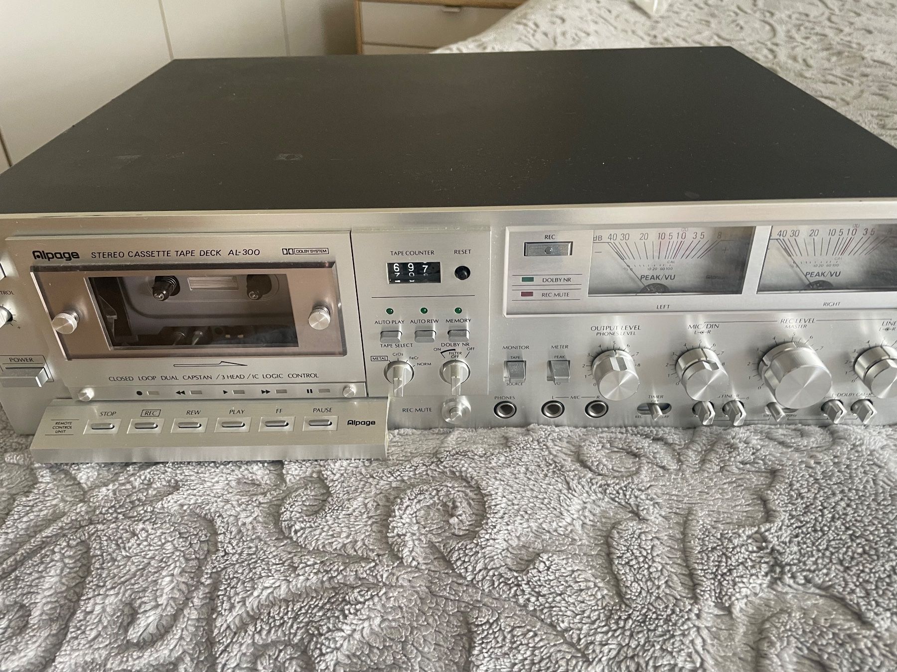 Audio- & Mediensysteme: A vendre Alpage Al 300 – Gebraucht aus Lausanne von Shp1 3
