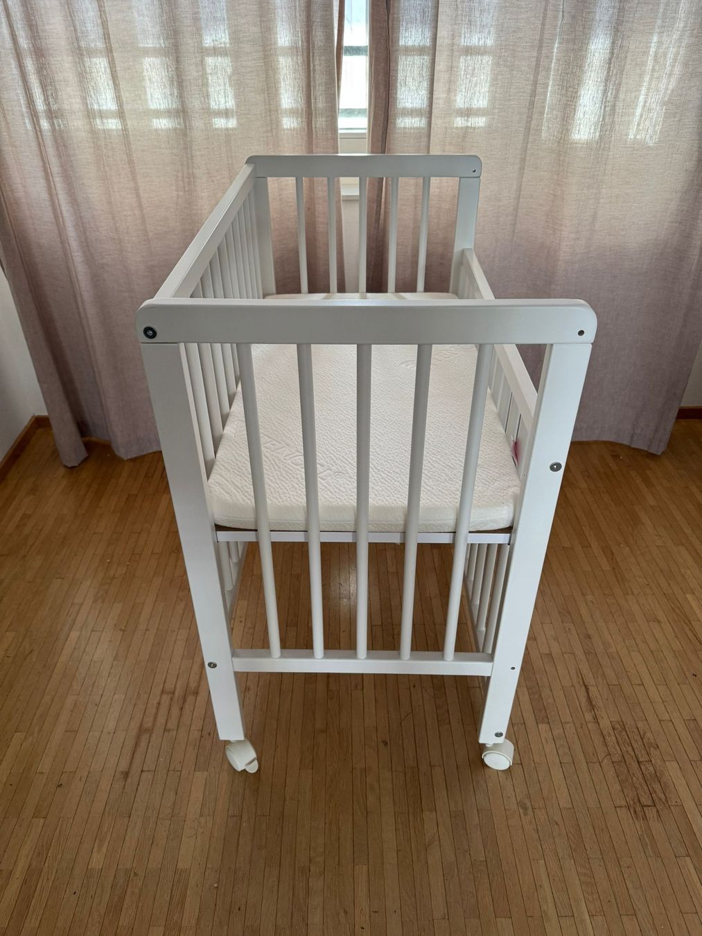 Lits: Beistellbett weiss mit Rollen – Neuf (Voir description) à Winterthur par jessy.j3012 5