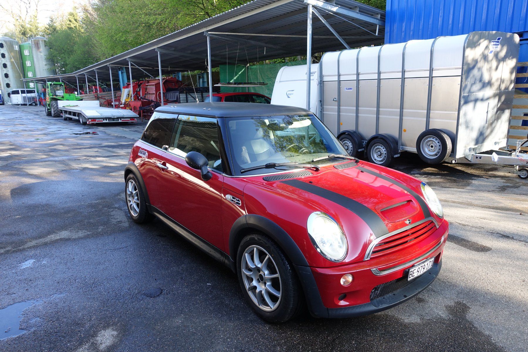 Mini Autos: Mini Cooper S R53 – D'occasion à Biglen par bearfoot 4