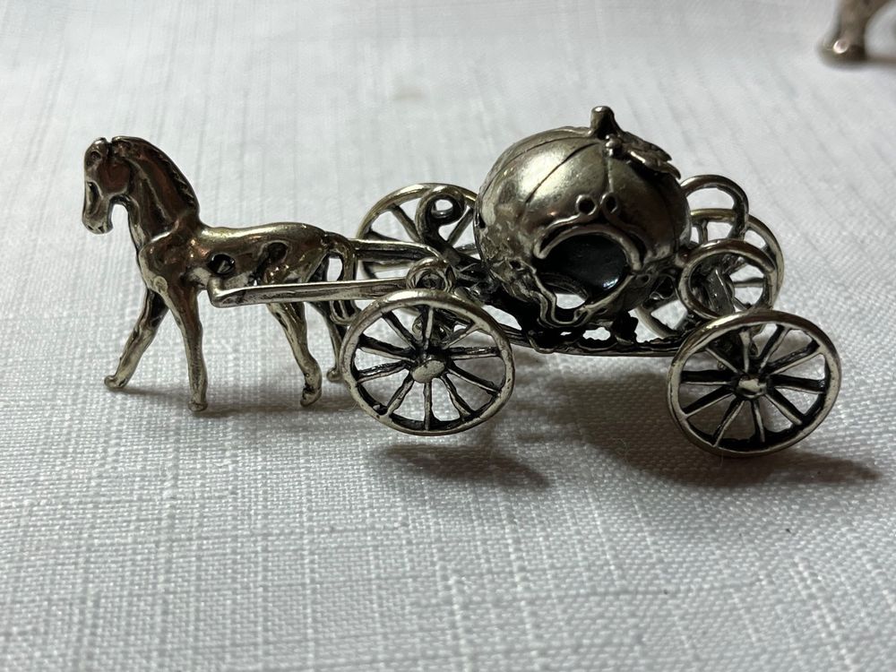 Kristall Pferd Mit Kutsche - Swarovski Spectra Crystal Mit 24 Karat Vergoldung