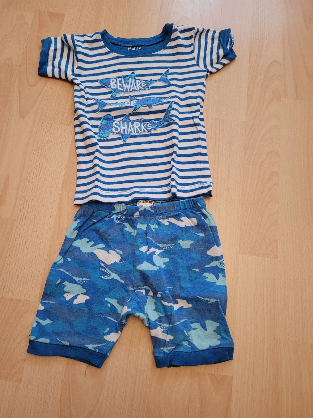 Hatley Pigiama & Simili: Pyjama Hatley gr. 104 – Usato da Inwil venduto da Flower2325