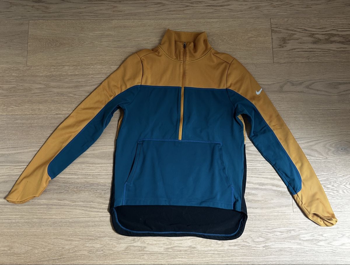 Nike Pulls & Sweat-shirts: Nike Sportpullover Damen – D'occasion à Bellach par Sina_A_I