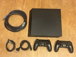 Sony PlayStation 4 500GB, 2 Controller, HDMI-Kabel, FIFA 16 