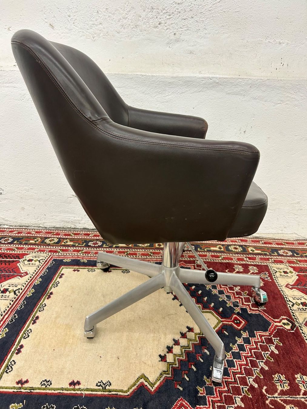 Eames Poltrone: Designer Bürosessel Eero Saarinen Charles Eames 1960iger – Usato da Zürich venduto da Levelart 5