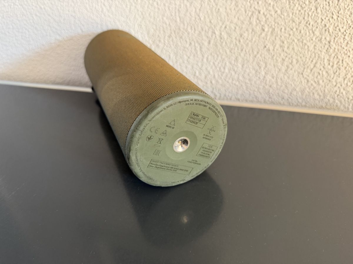 Ultimate Ears Casse acustiche: UE Megaboom grün – Usato da Küssnacht am Rigi venduto da szeno 2
