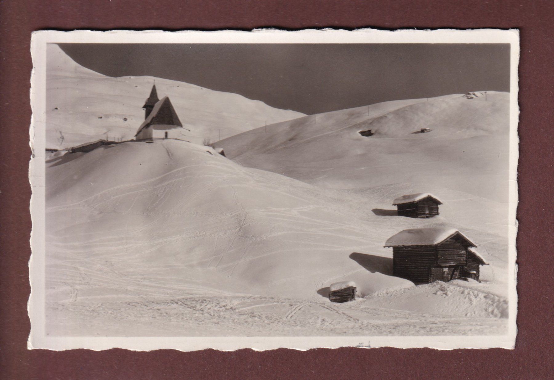 Ansichtskarten: INNER-AROSA - Bergkirchlein - 1932 – Gebraucht aus Pully von nicecards-shop