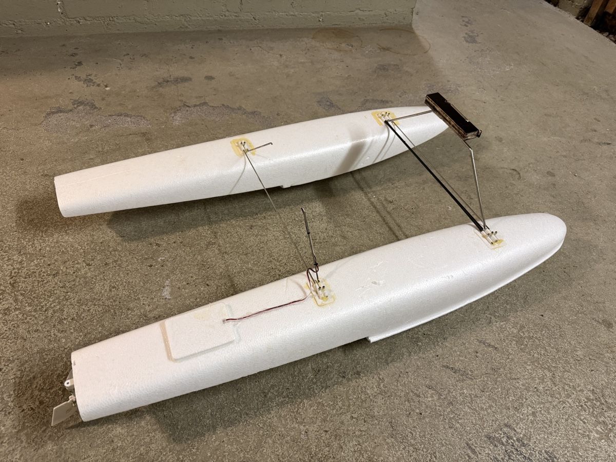 Modellismo RC: Schwimmer gross – Usato da Effretikon venduto da master1873