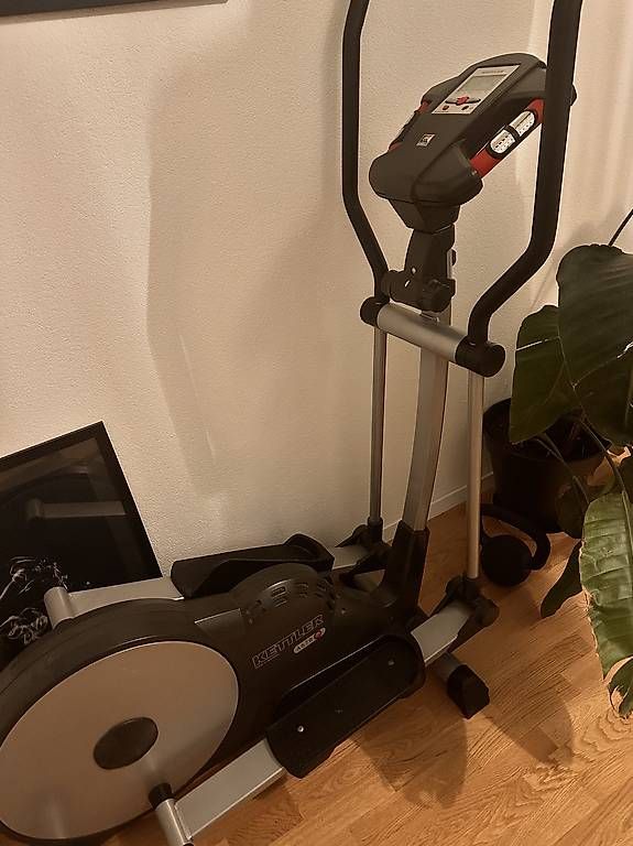 Hometrainer: Gratis Crosstrainer Kettler  – Usato da Zürich venduto da Regenbogen125
