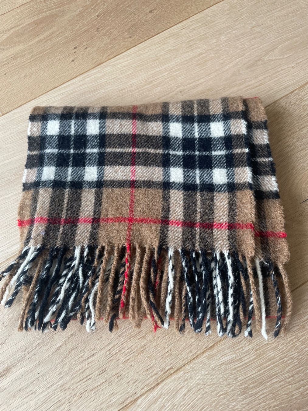 Foulard & Sciarpe: Schal 100% Wolle Herstellung UK – Usato da St. Gallen venduto da mpo_5dlc 2