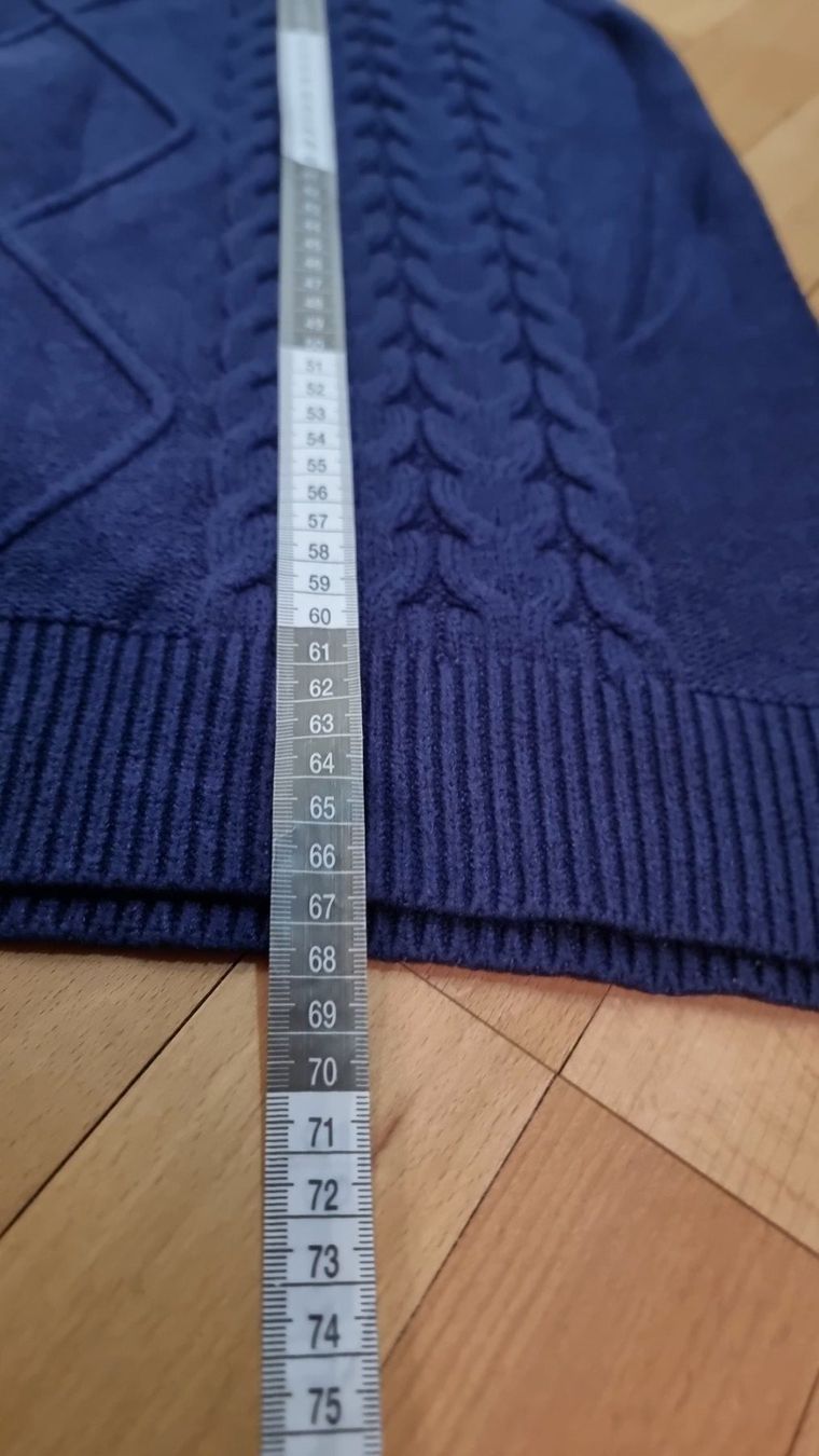 Gilets & Westen: Blaue Strickweste Gr. 38/40 Damen Winter warm elegant – Gebraucht aus Wald ZH von CapLux 2