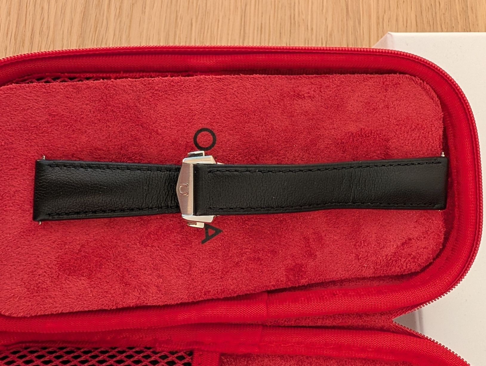 Omega Bracciali & Braccialetti: Omega Speedmaster Lederarmband – Usato da Uster venduto da ric_q9xw 2