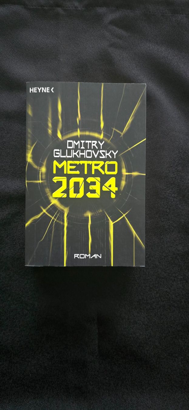 Libri: Metro 2034 - Dmitrij Gluchowskij - Deutsch – Usato da Doppleschwand venduto da Bennox94