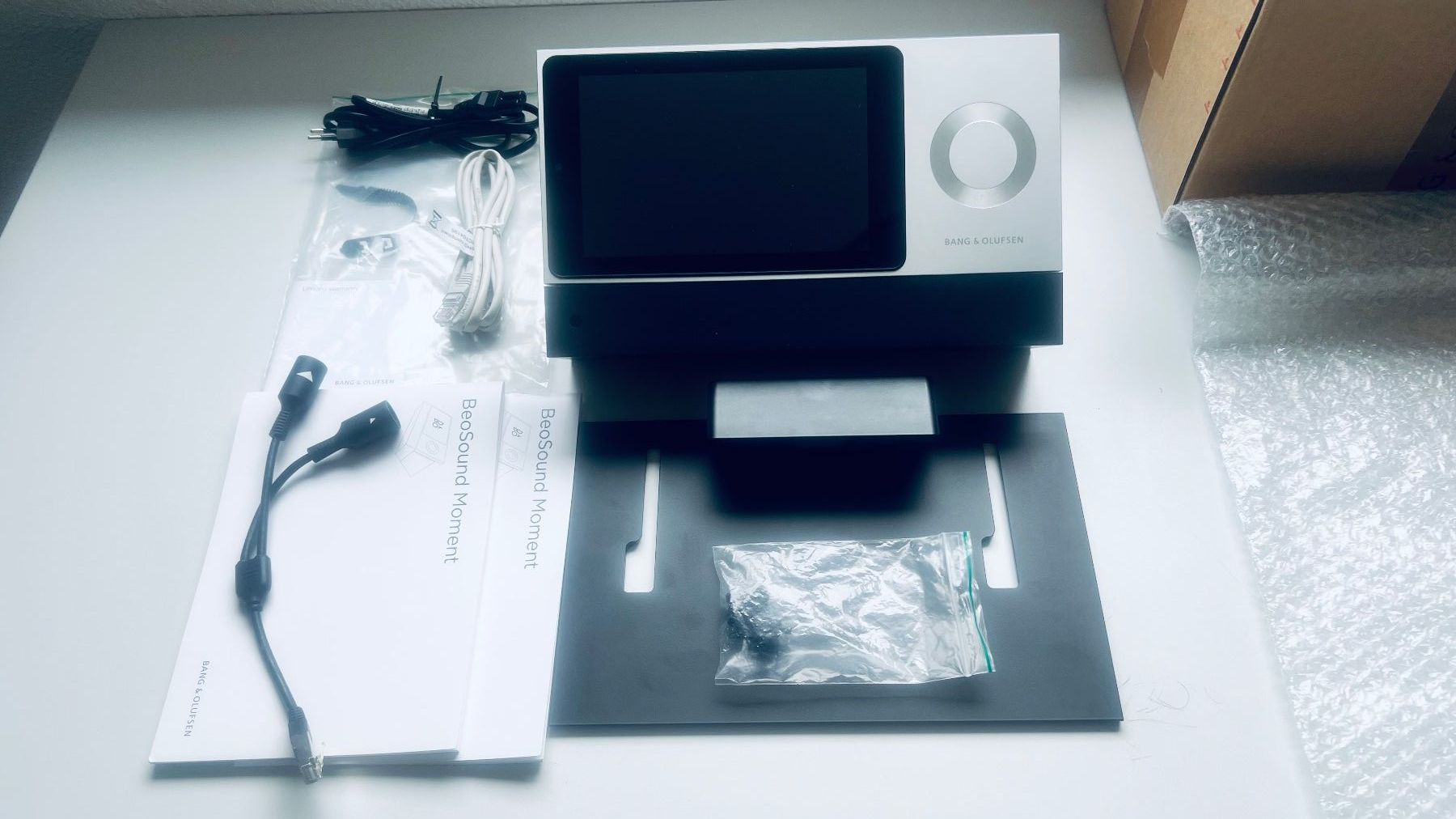 Bang & Olufsen Lettore multimediale & Streamer: Beo Sound Moment, Last Edition – Nuovo (secondo la descrizione) da Madetswil venduto da Poseidon07 8