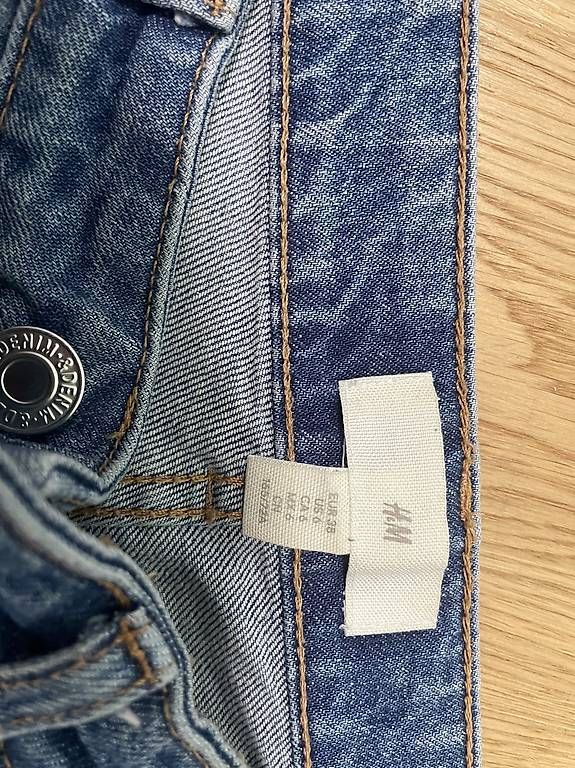 Pantaloni: Shorts Damen gr 38 – Usato da Lachen SZ venduto da TetianaK 2