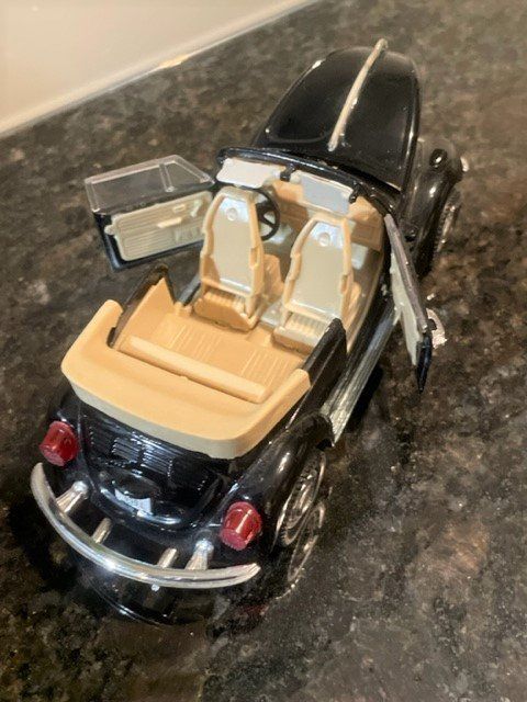 Volkswagen Modellini d'auto: +  VW KäfeR  +       ModeLL – Usato da Winkel venduto da zeho 3
