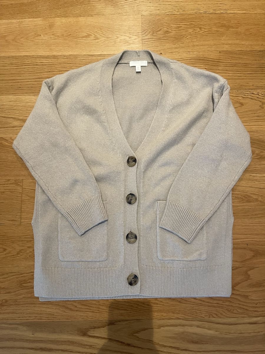H&M Giacche: Warme Strickjacke von H&M, beige, Grösse S – Usato da Bremgarten AG venduto da arl_8nbf