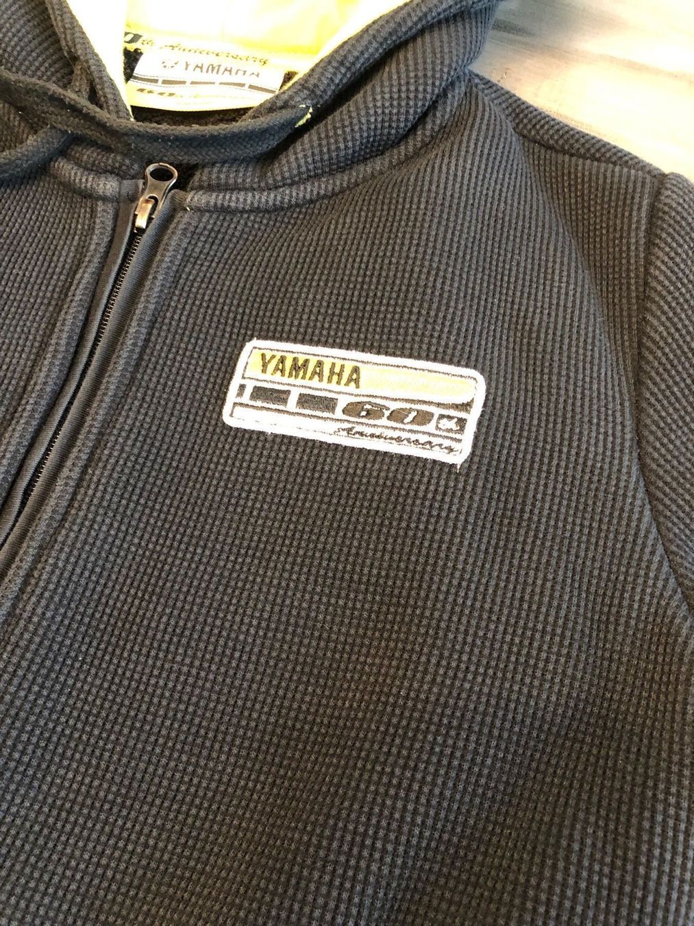 Yamaha Giacche: Sweatjacke von Yamaha 60. Jubiläum – Usato da Dübendorf venduto da eko11 2