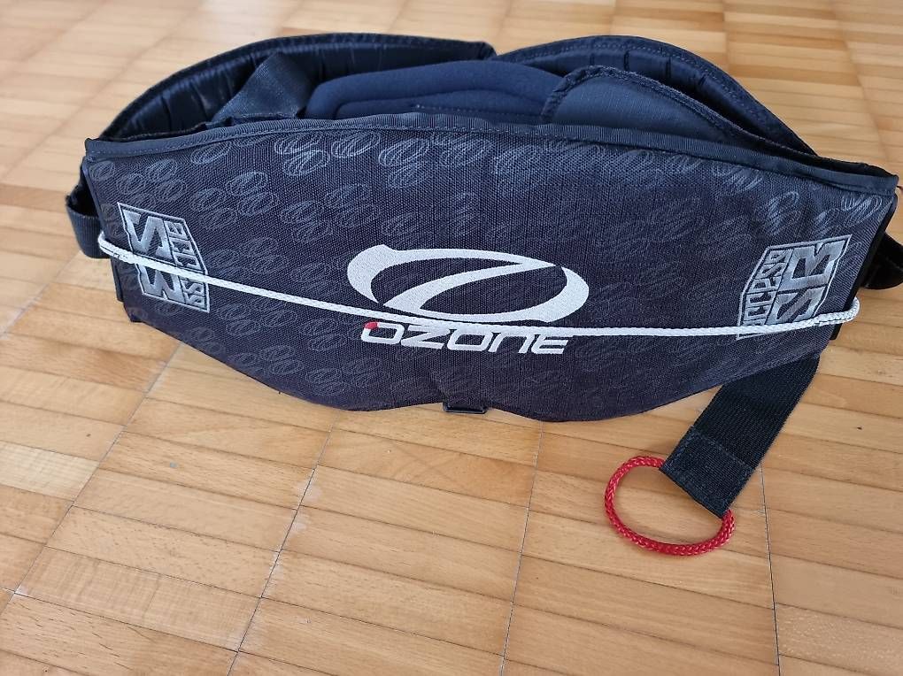 Aquilone: Ozone Snowkite Harness – Usato da Chur venduto da Radislis 1