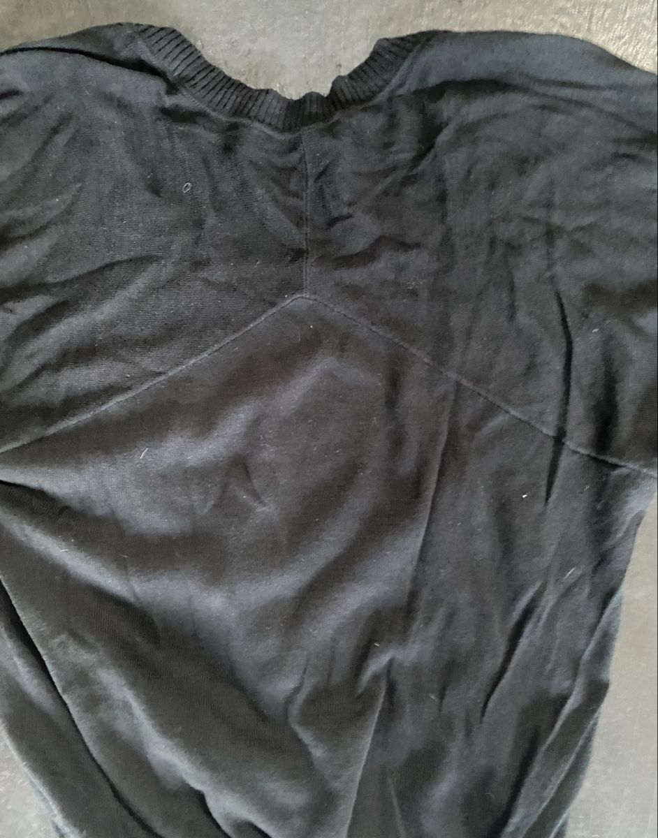 T-shirt: Schwarzer Baumwollpullover, Grösse S, Top Zustand! – Usato da Chur venduto da simhofstr 6