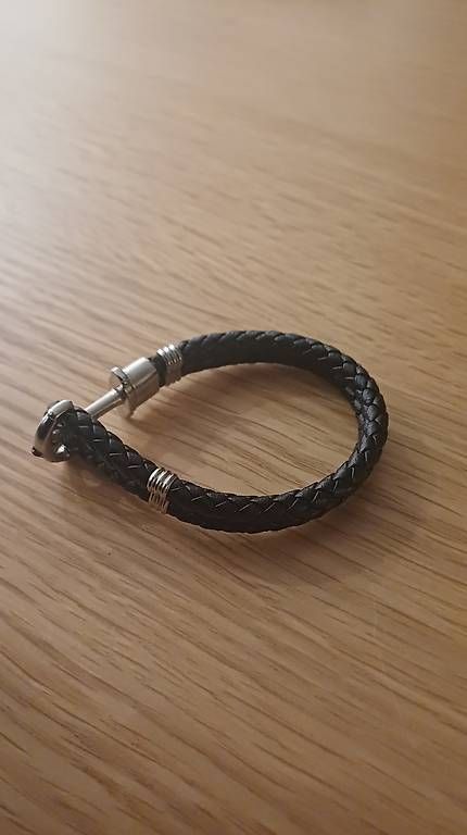 Bracciali & Braccialetti: Lederarmband Paul Hewitt Damen – Usato da Rottenschwil venduto da MAFR10 1
