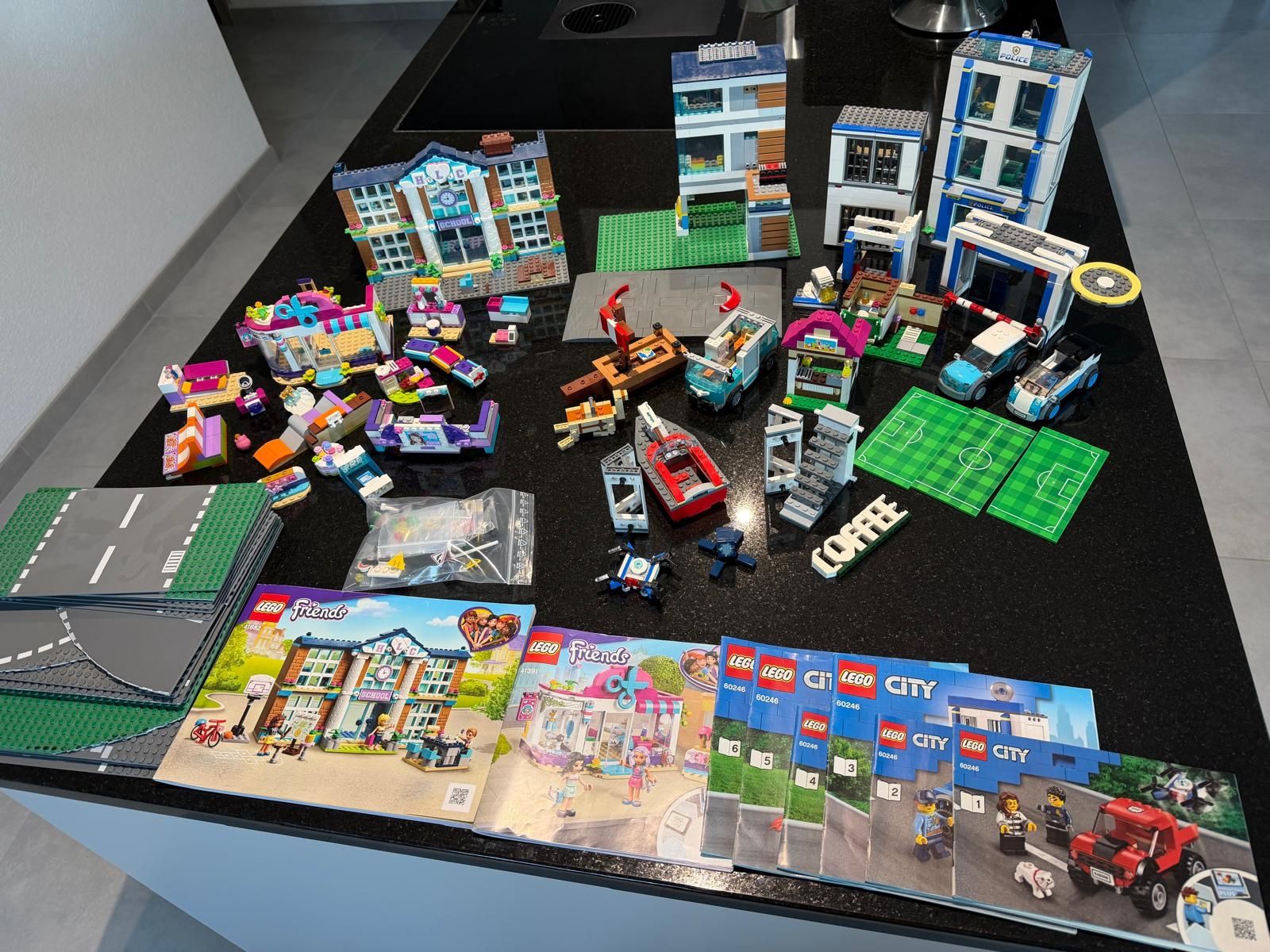 Lego Baukästen: LEGO - Gebäude/Bâtiments - Mega Set – Gebraucht aus Orvin von Kleutz
