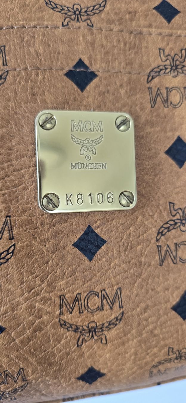 Mcm Borse da donna: MCM Shopper Medium Heritage Cognac Canvas. – Usato da Niederteufen venduto da Mira_72 8