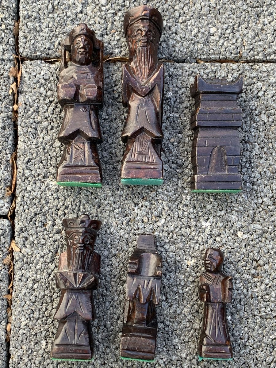 Giochi: Schachbrett mit Figuren  – Usato da Wangen b. Olten venduto da Finolino28 4