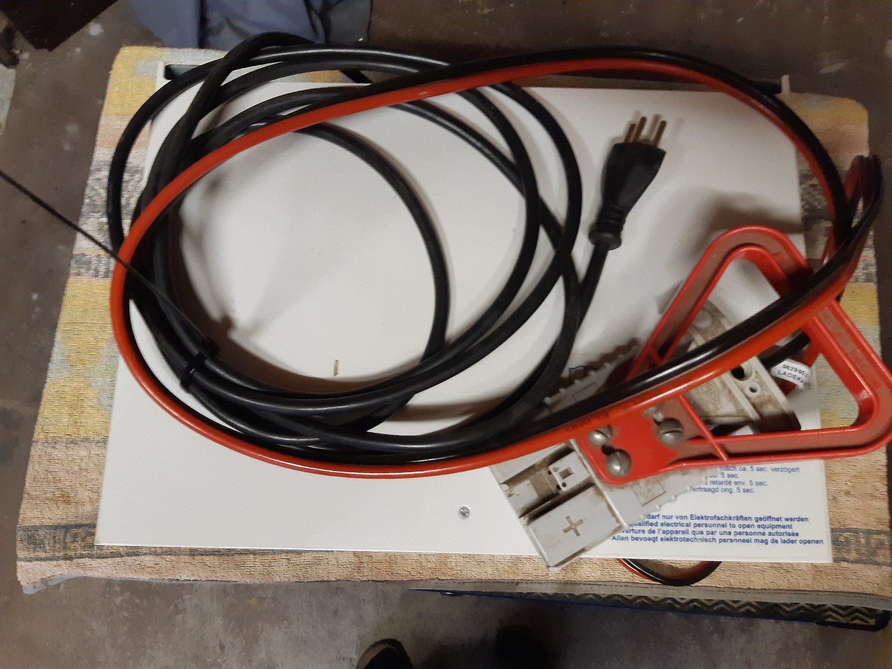 Ladegeräte: Ladegerät für Stapler – Neu (gemäss Beschreibung) aus Bottenwil von zuma51 3