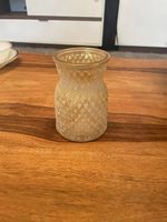 Kleine Deko-Glasvase mattgold mit Rautenmuster ? 10,5 cm!